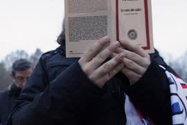 “Mamma, le Sentinelle In Piedi!” ovvero Cronaca di uno sciacallaggio mediatico